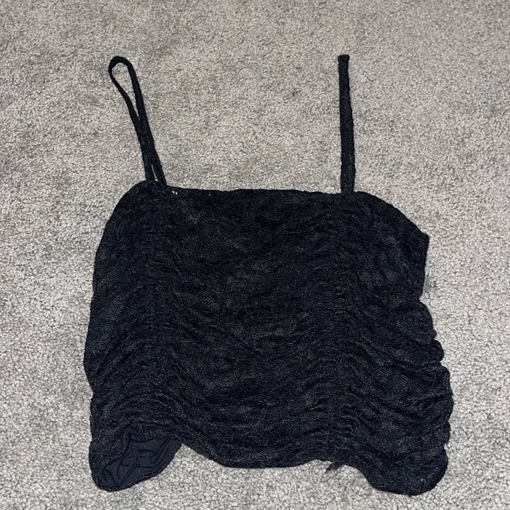BLACK CROP TOP